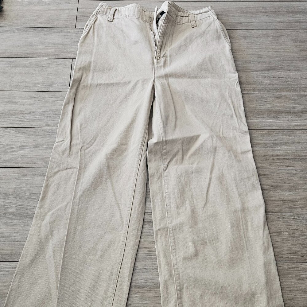 Gap chino pants